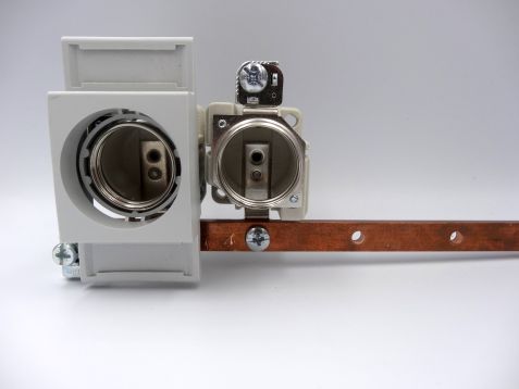 Säkringssockel 1-pol DII 25A c/c 40mm